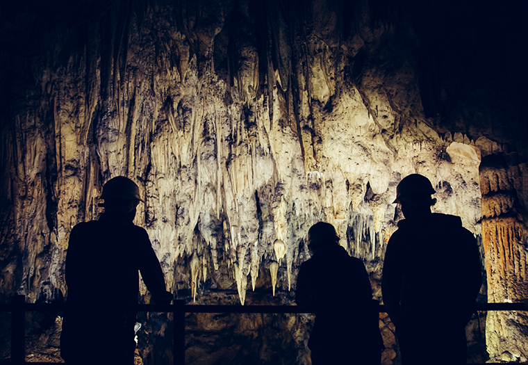 baraceve spilje plitvicka jezera rastoke velebit